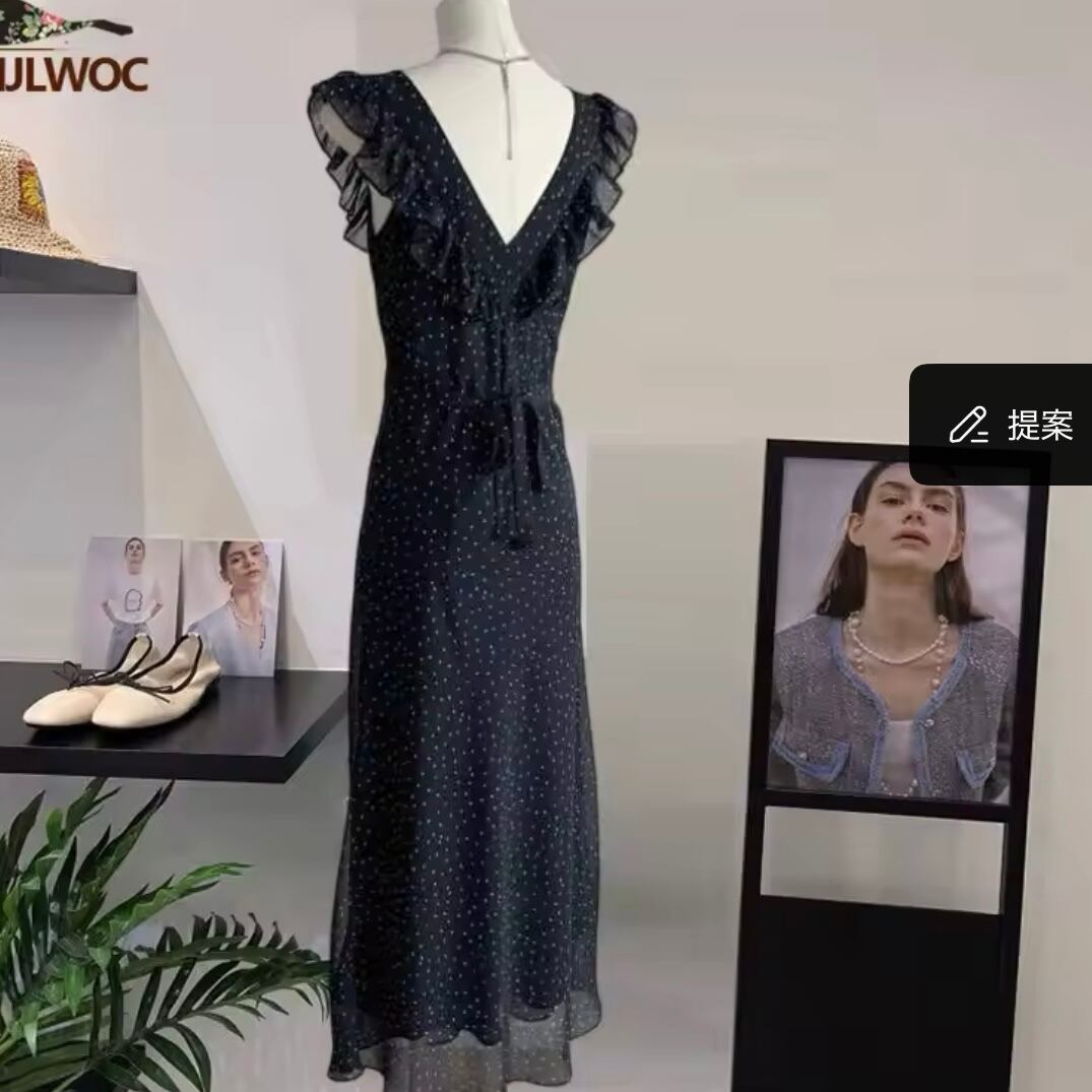 ドット柄バックリボンワンピース