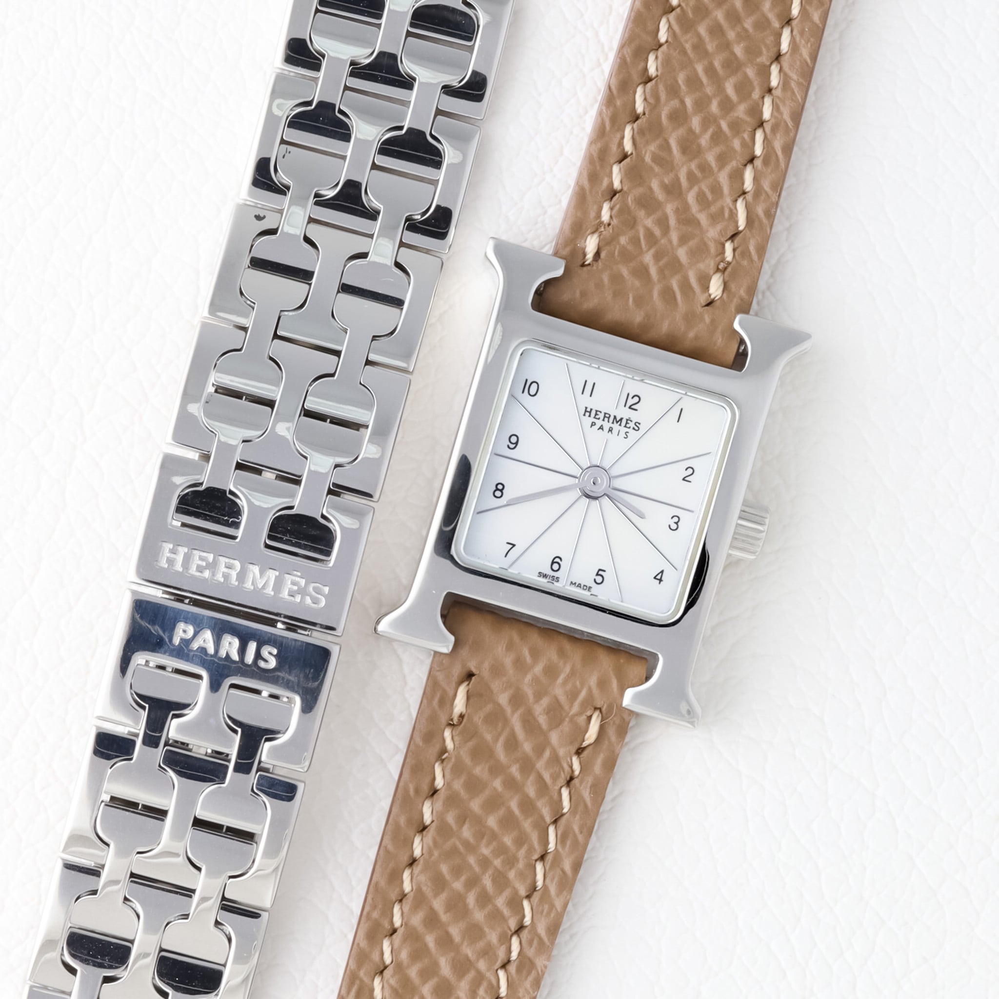 HERMES/エルメス Hウォッチ 腕時計　ベルト2本付き現在ベルトは白が付いています