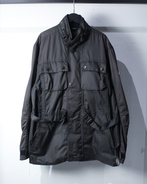 【Caka BLACK】"SUOMY" Belt Gimmick Vintage High Neck Nylon Jacket