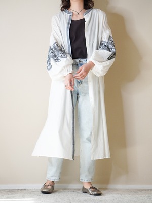 SALE　刺繍シャツワンピース