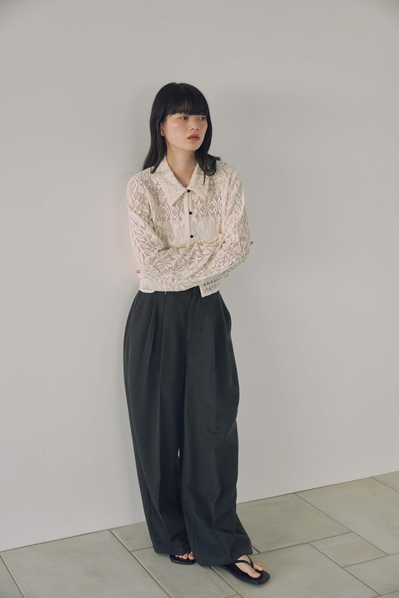 DU260502 Lace Button Cardigan Tops