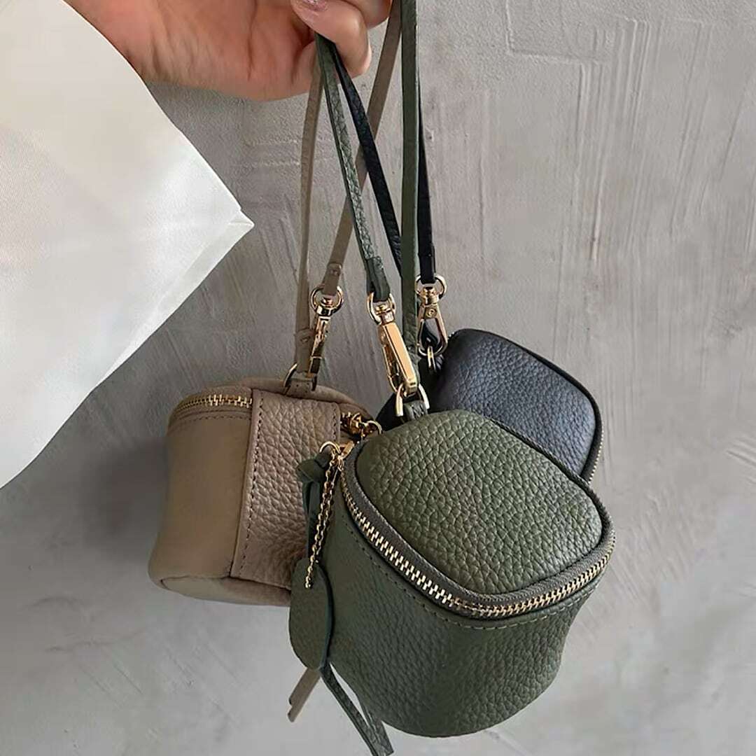 7color / ミニスクエアポーチ