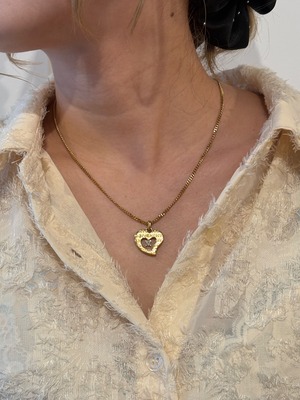 GIVENCHY / vintage gold logo heart necklace.