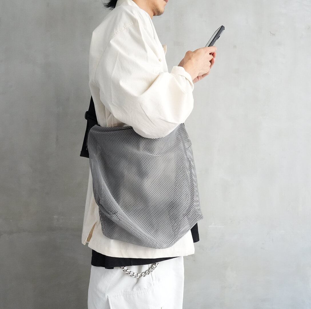 Brick / Mesh Zip Shoulder Bag Gray | LAND Lifestyle Shop