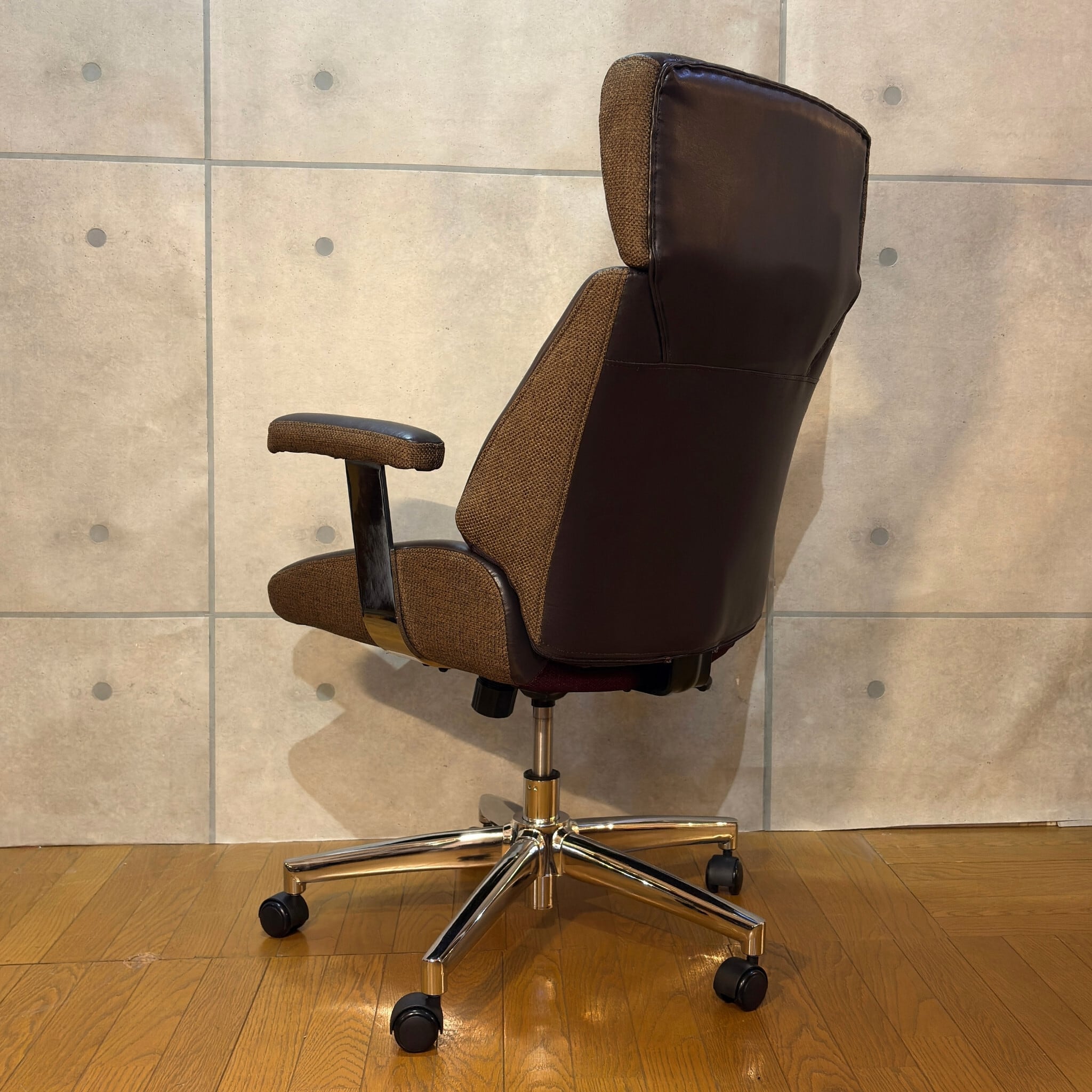 新品】ヴィンテージ風 デスクチェア WP | レザー×ファブリック