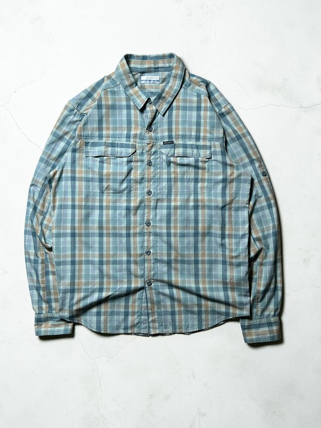 Columbia Plaid Check Two Pocket Outdoor Long Sleeve Shirt
