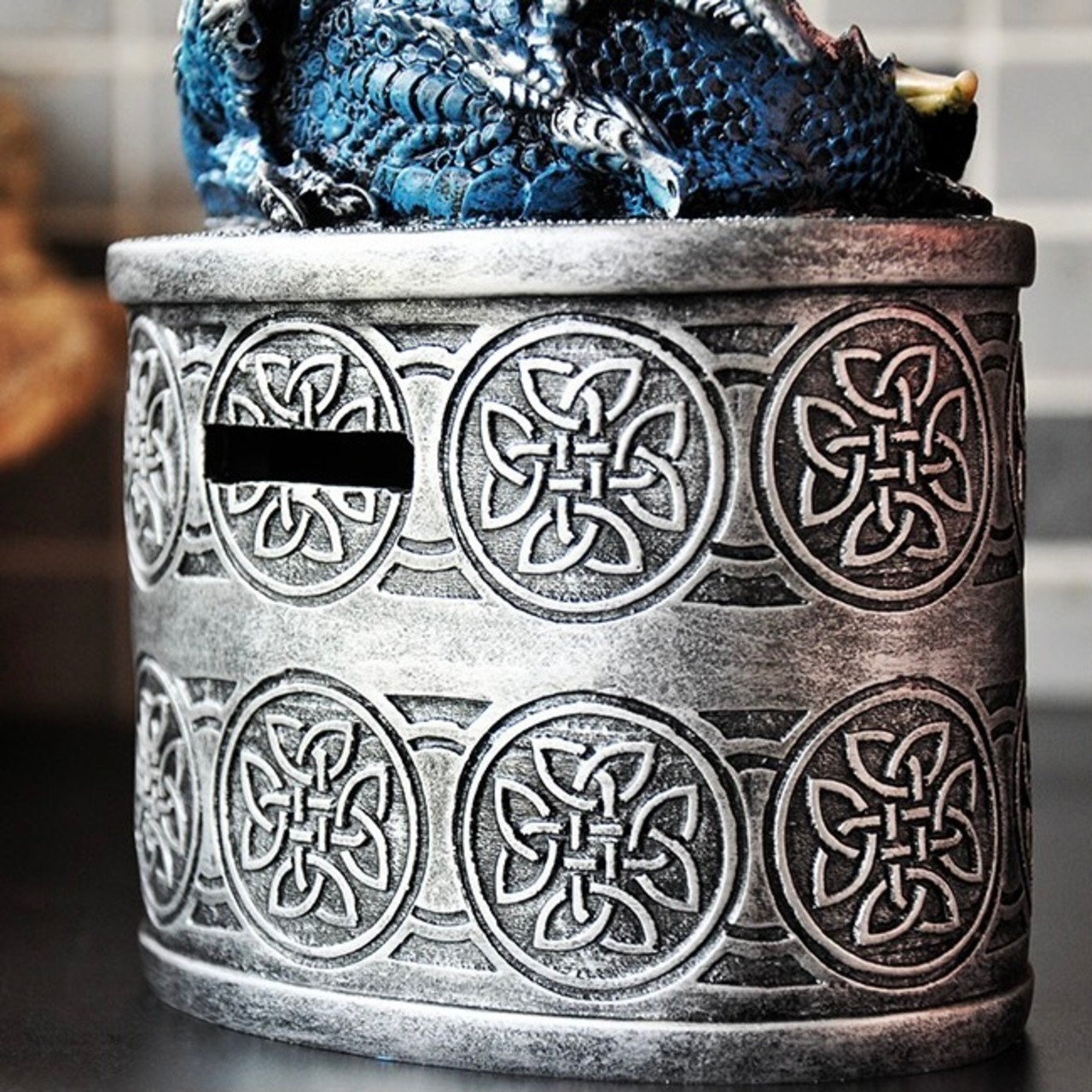 竜の守護者〜ドラゴンの貯金箱〜M23Z032