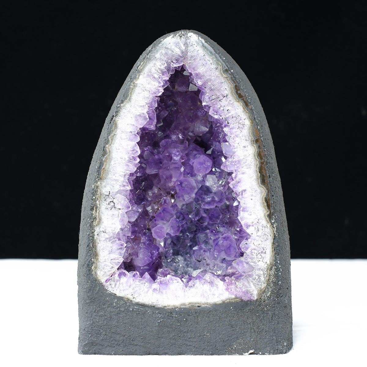 2.2Kg アメジストドーム ウルグアイ産 アメジスト ドーム 原石 ジオード カペーラ 一点物174-2297