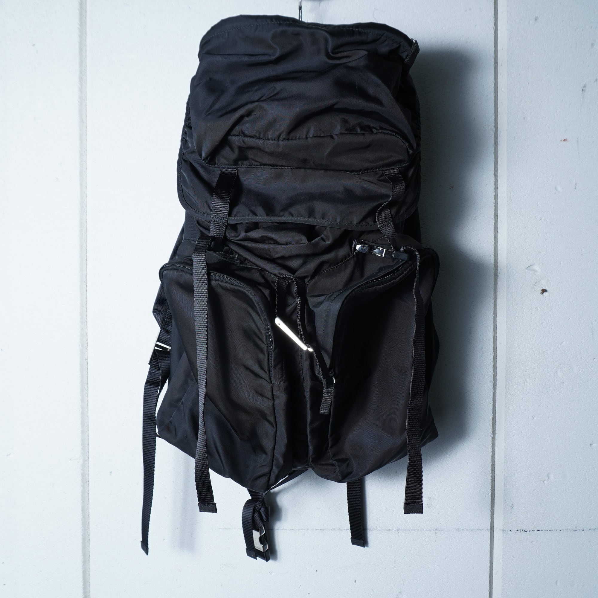 プラダV136 ブラック PRADA】プラダ V136 NERO バックパック リュック | ブランド古着屋
