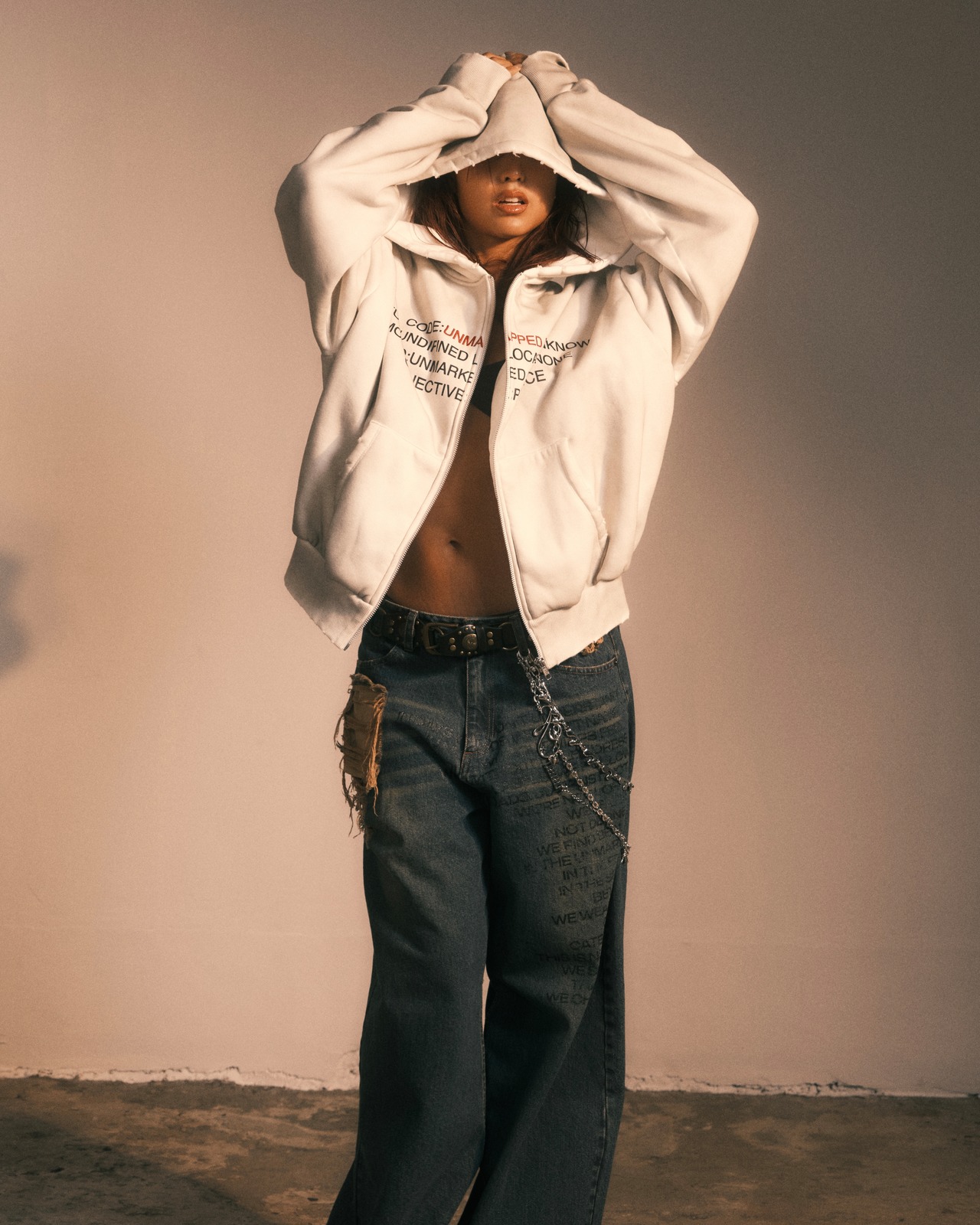 Dust fade hoodie / wht