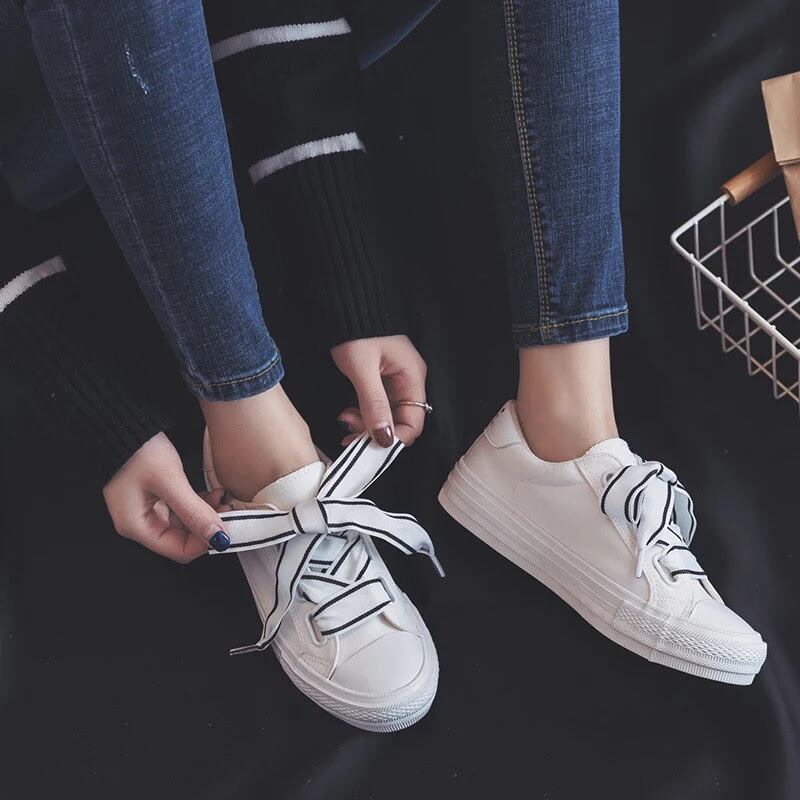 キャンバススニーカー ラインシューレース 全3色 | LILIANA