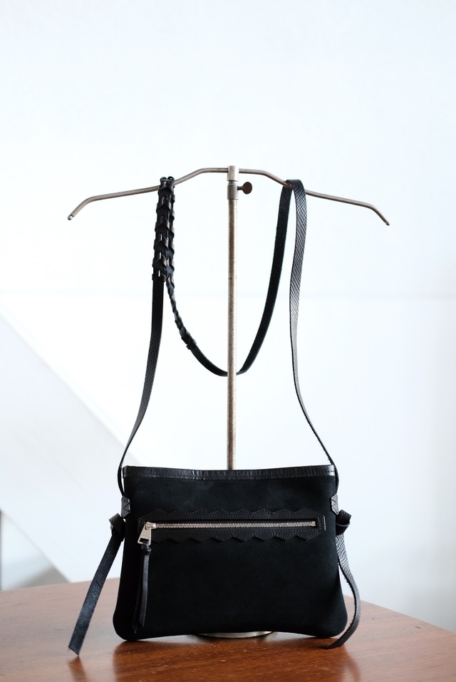 ITUAIS＜イトゥアイス＞Teleferico Pouch