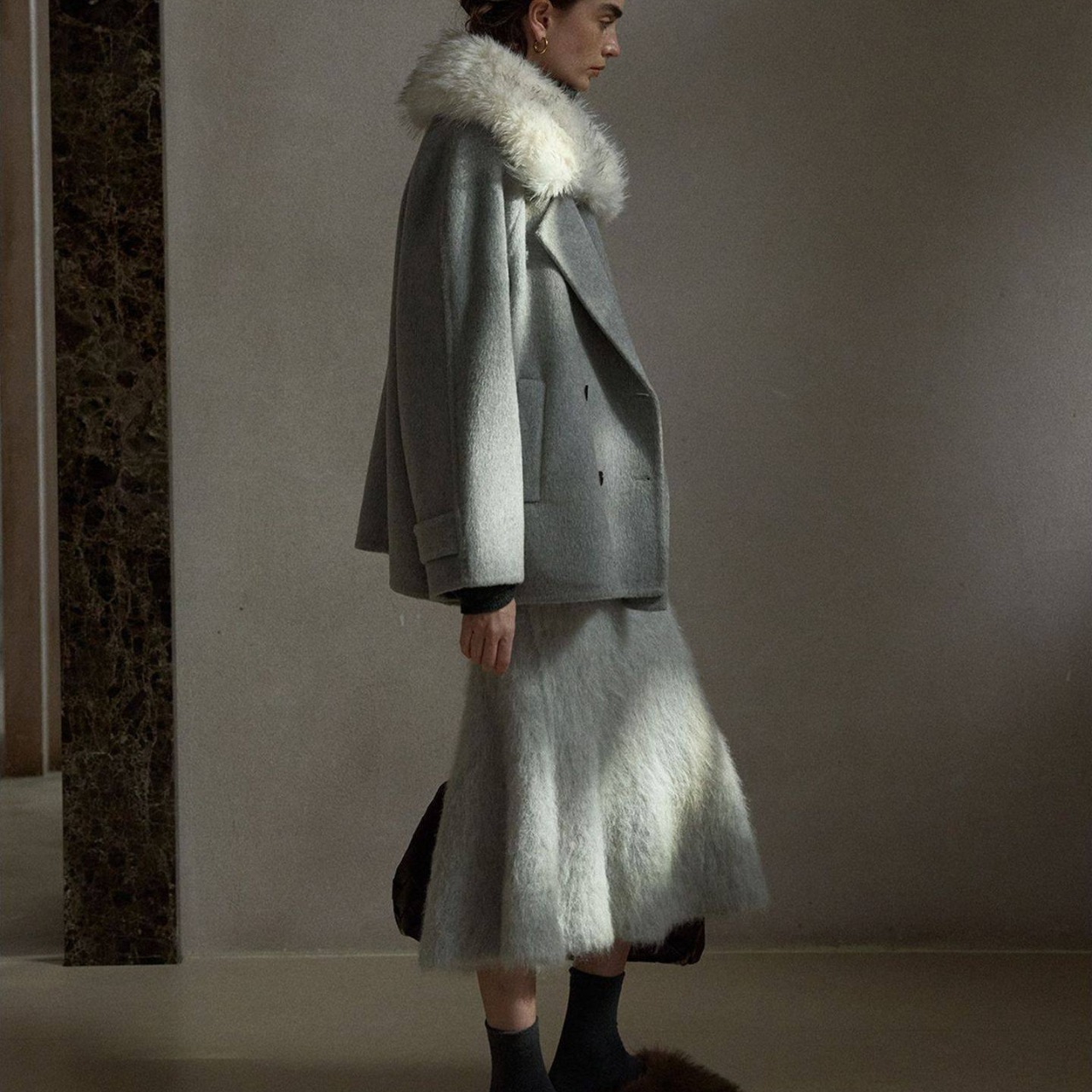 Double-breasted  fur color jacket  T4227