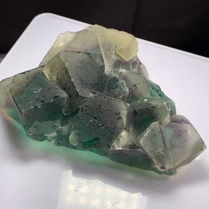 グリーンフローライト原石クラスター
