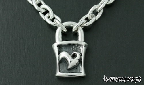 THIRTEENDESIGNS サーティーンデザインズ LN-1L LARGE SHAPED LOCK HEART NECKLACE