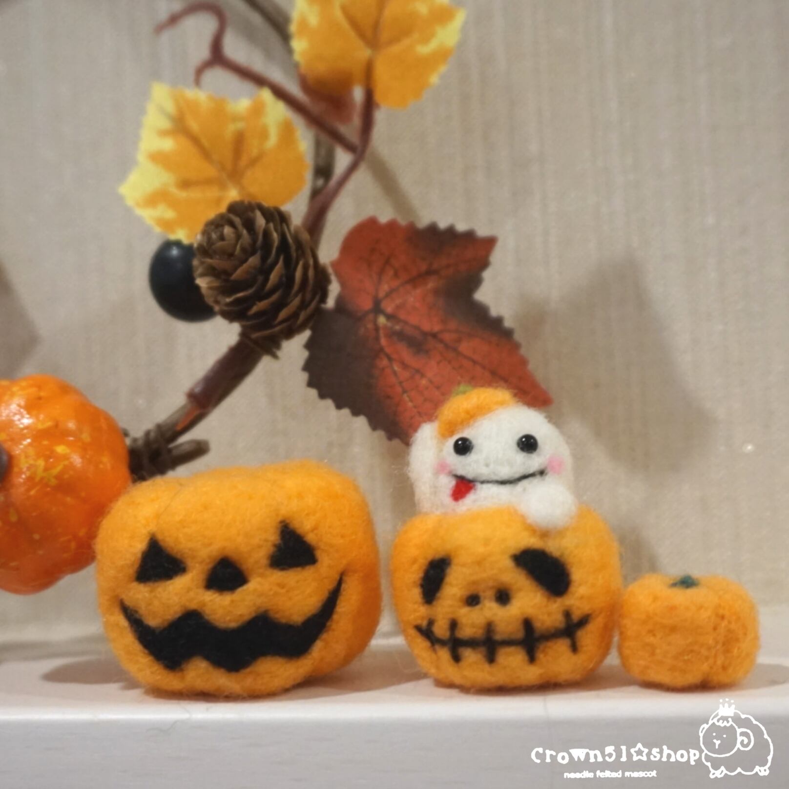 残りわずか 羊毛フェルト ハロウィン おばけとカボチャ 被り心地最高
