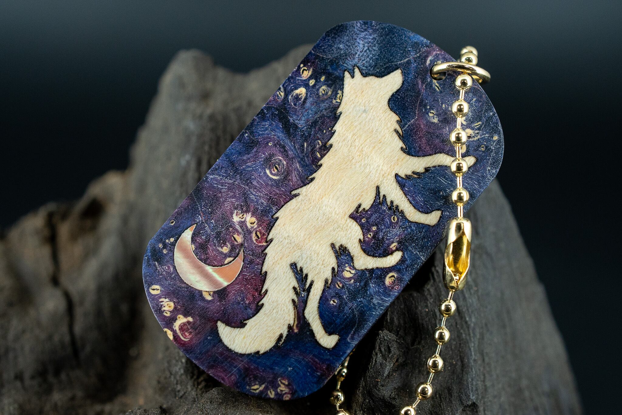 【カナダの象徴】ハードメープル 瘤杢 スタビライズウッド ドッグタグ 象嵌 闊歩