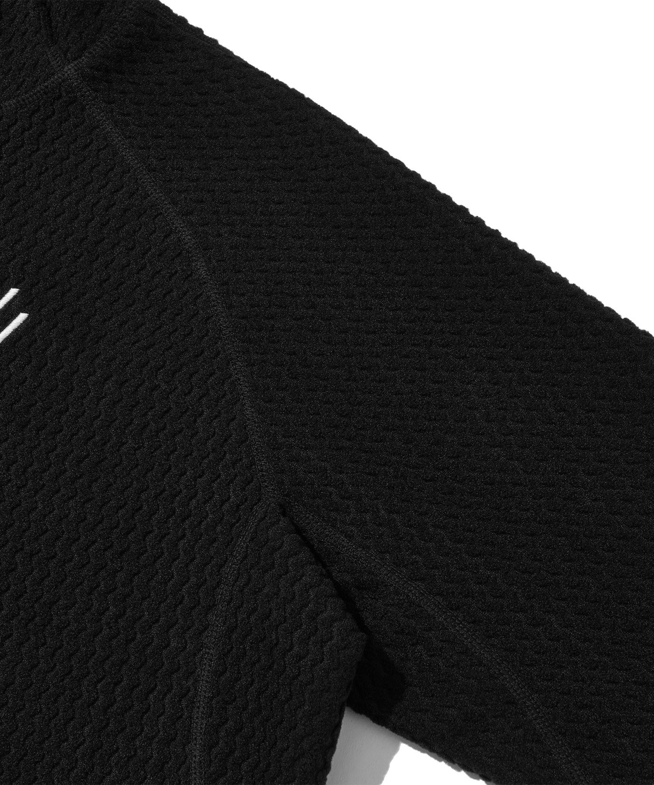 CALORA FLEECE HOODED PULLOVER_BLACK