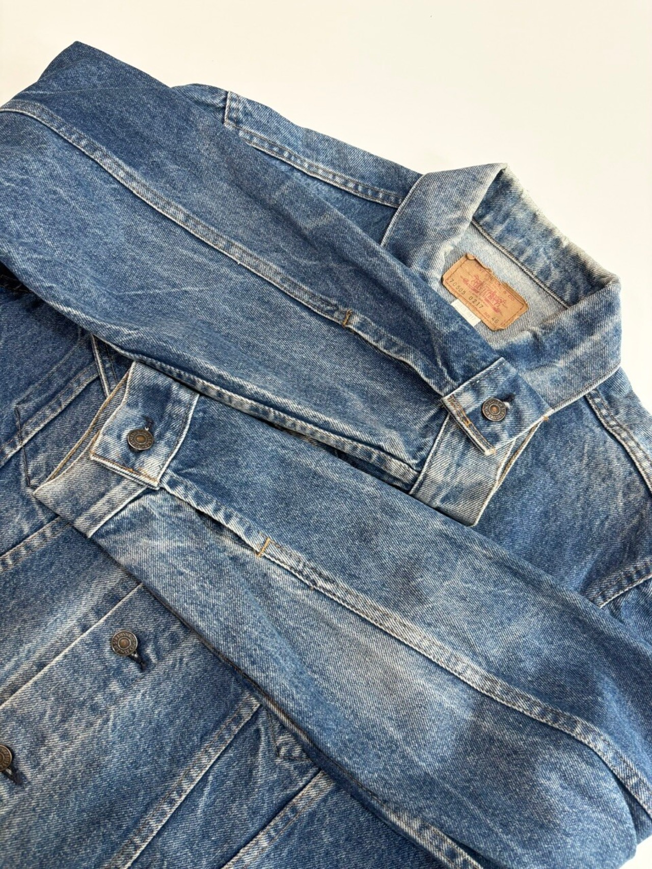 70s Levi’s 70505 DENIM JACKET MADE IN USA Size 46