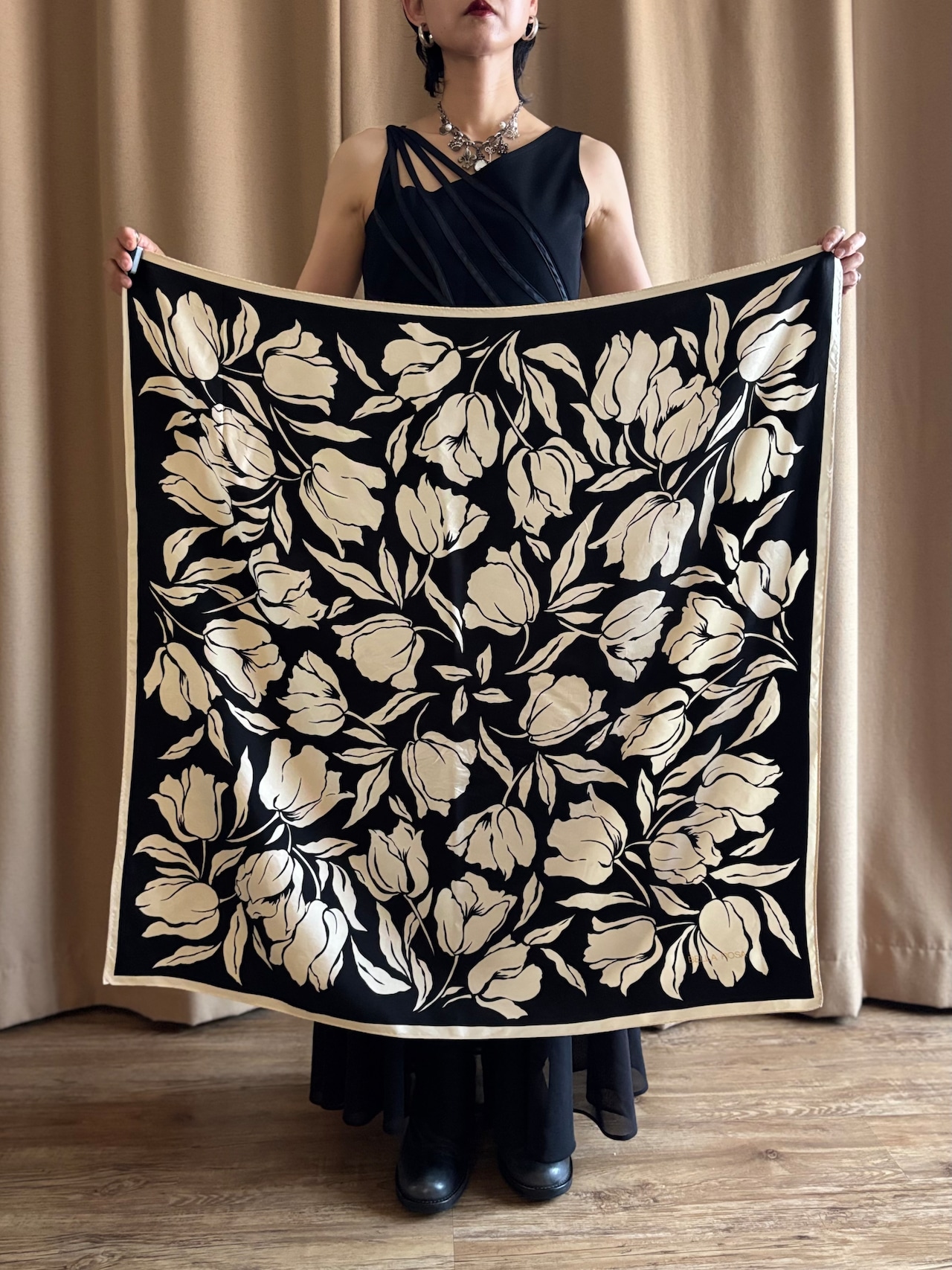achromatic floral silk scarf-5247-5