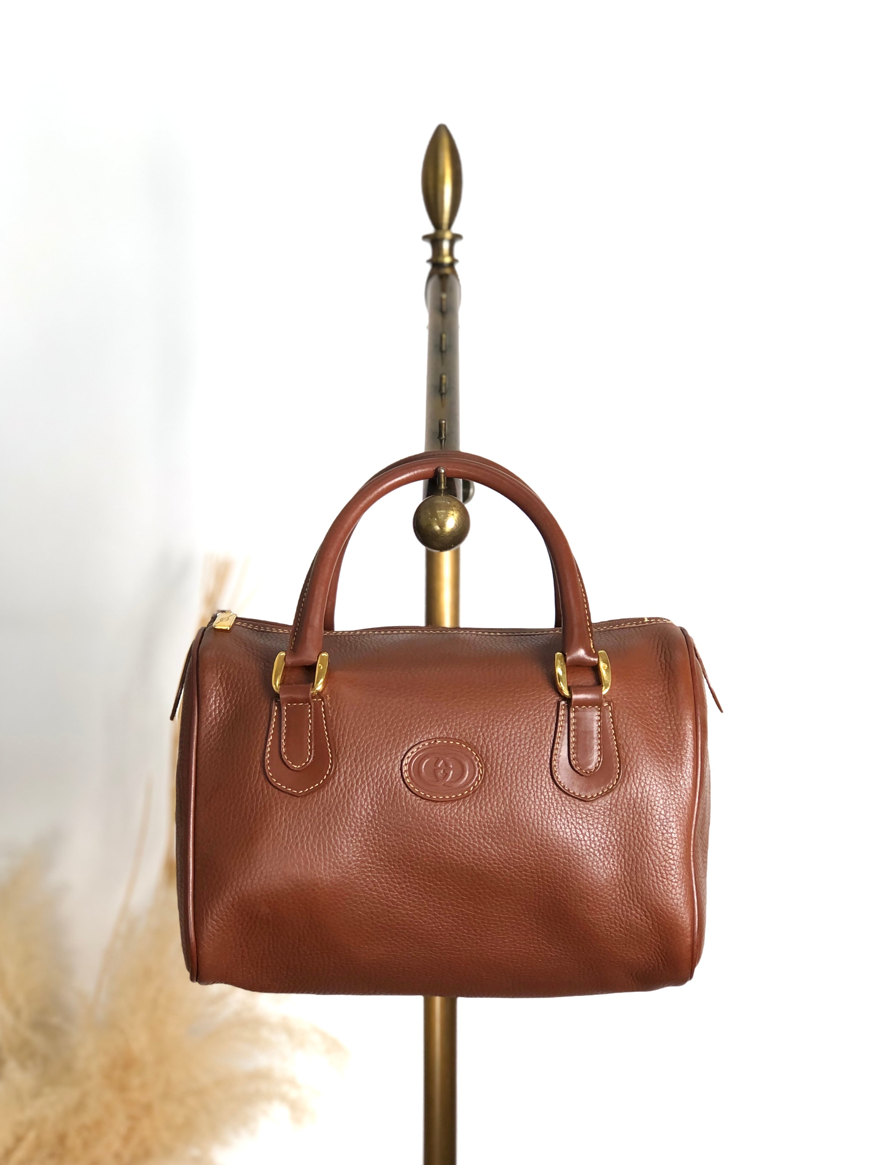 GUCCI グッチ ハンドバッグ ブラウン ロゴ型押し レザー ミニボストン