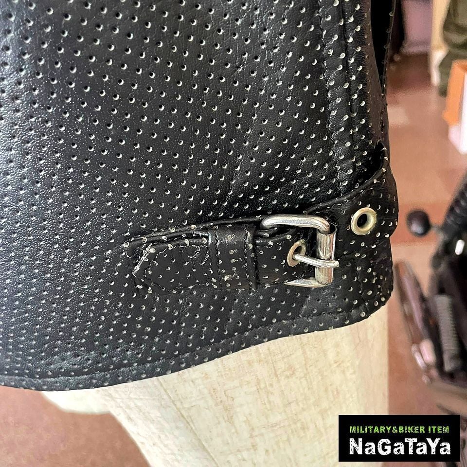 ☆SALE 30%OFF☆ 新品 本革 パンチングレザー 半袖 ZIP ライダース