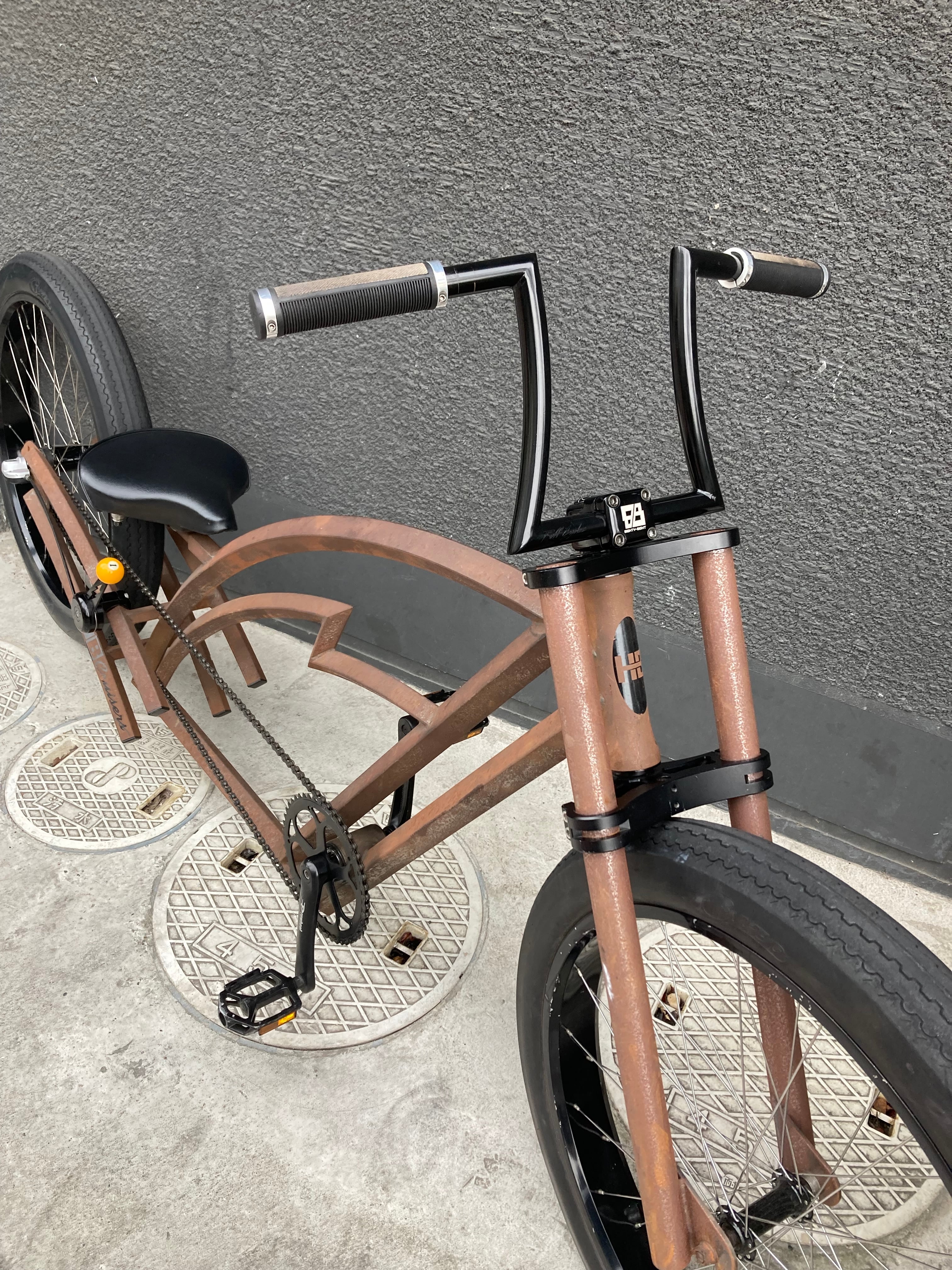 【希少品】HB Cruiser Custom Cruise 貴重な1台】HB Cruiser Lightninig Bolt_カスタムクルーザー | SLOW CYCLE