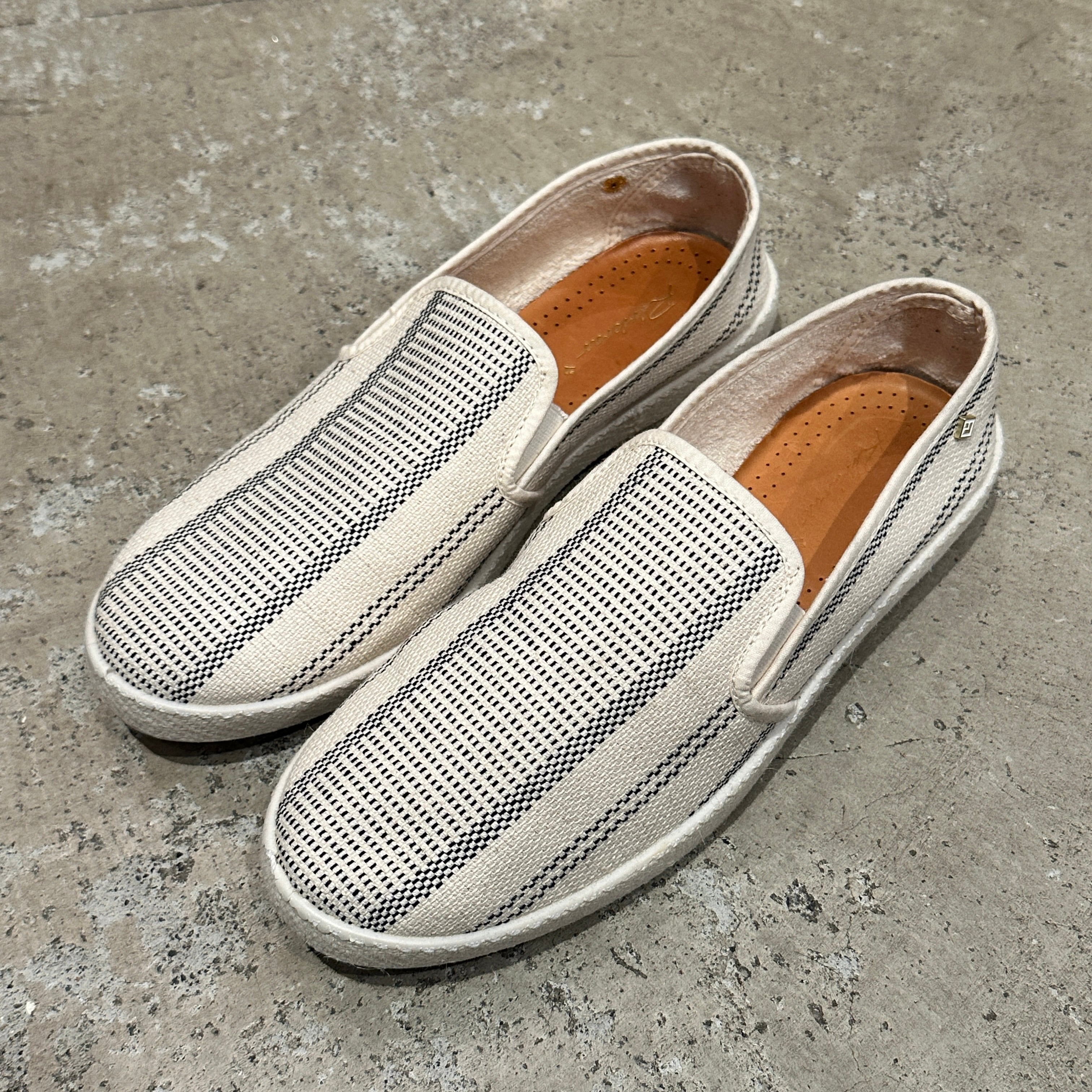 SNEAKER | safarionline