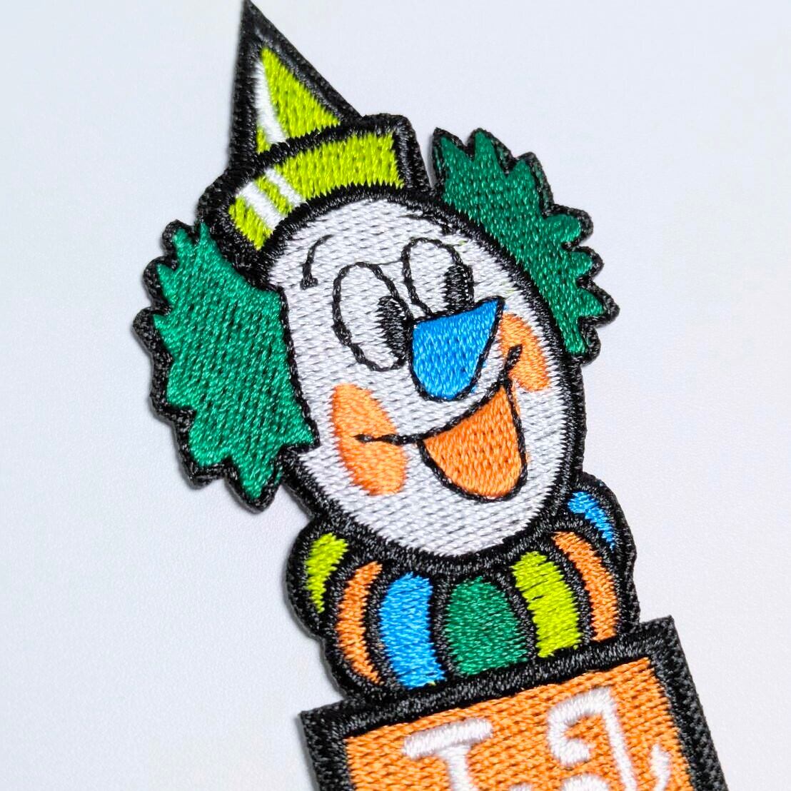 送料無料！ ★刺繍アイロンワッペン★【 Jack in the Box  ( ジャックインザボックス )  】  〚アメリカン雑貨 アメトイ〛