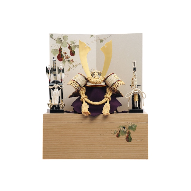 五月人形＜小型収納飾り＞龍村兜