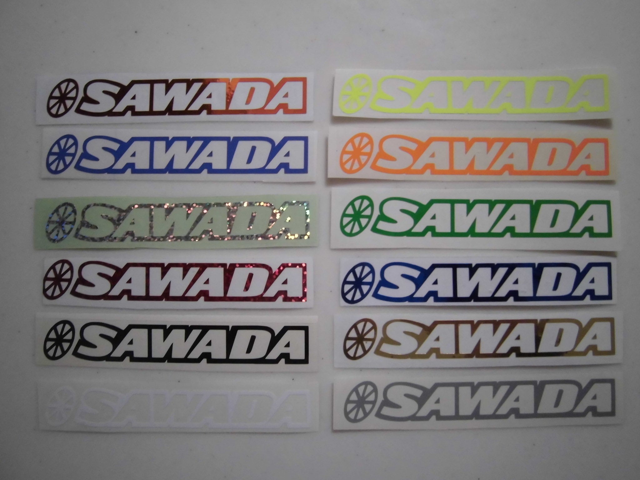 SAWADA エンブレム風ステッカー(中) - 画像1