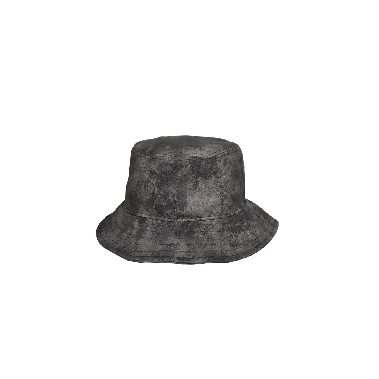 BREATH / faux leather hat