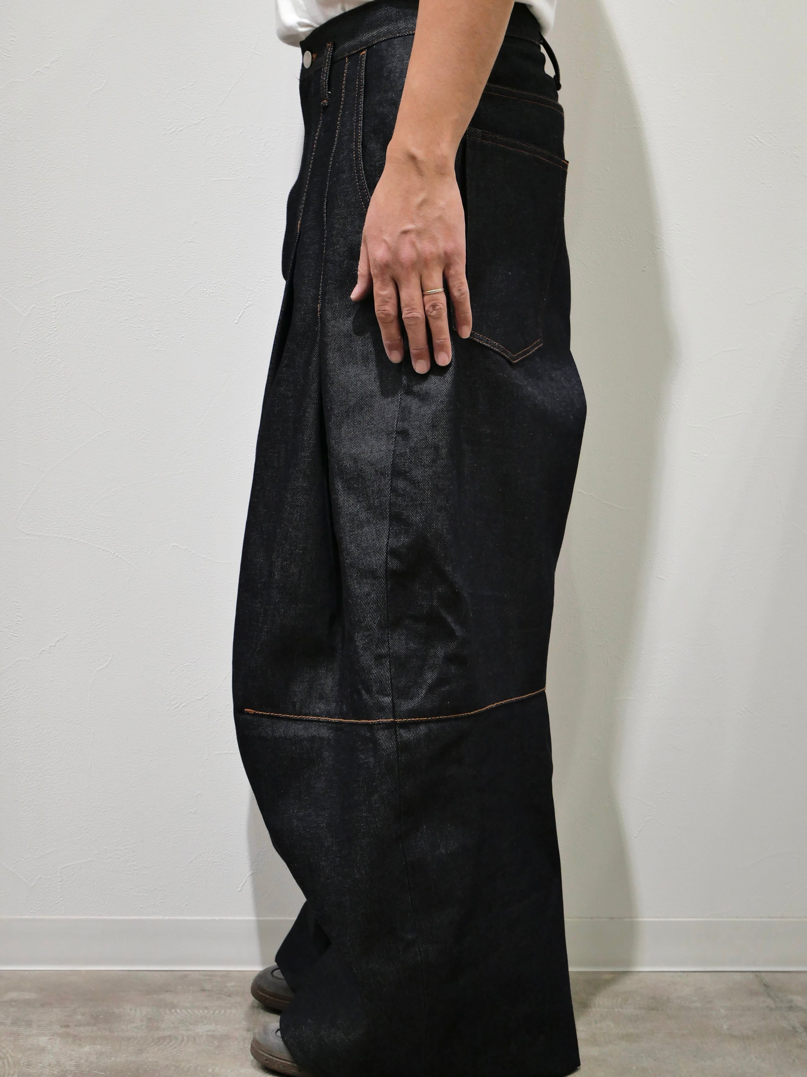 SHINYAKOZUKA ORDINARY CITY BAGGY (ISSUE#8) Indigo | CONSTRUCT1