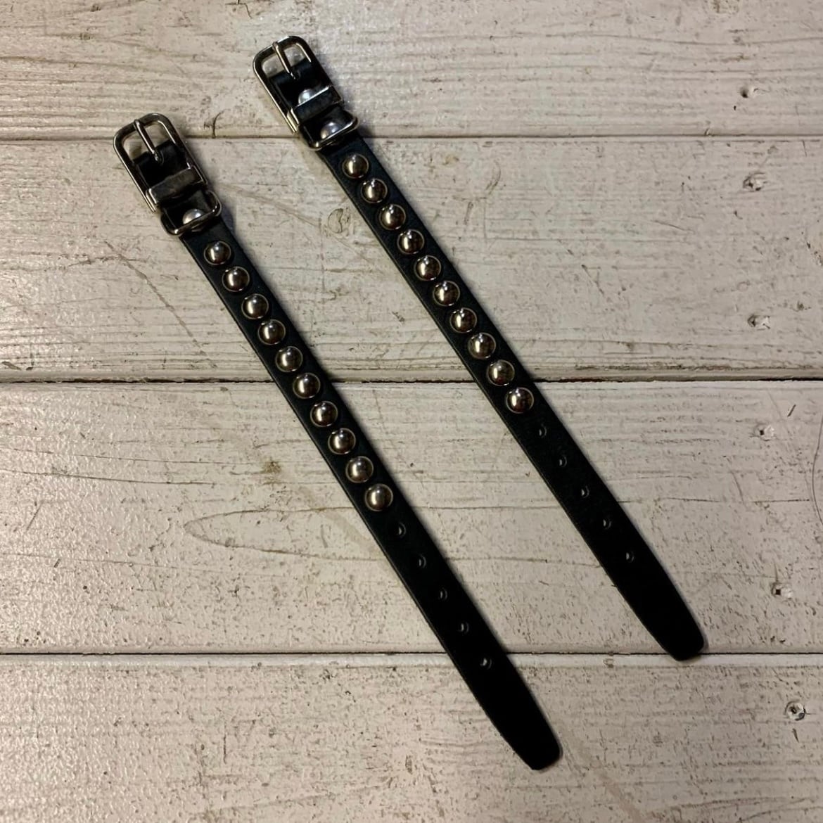 LEATHER STUDD BRACELET / レザースタッズ ブレスレット | BEADY