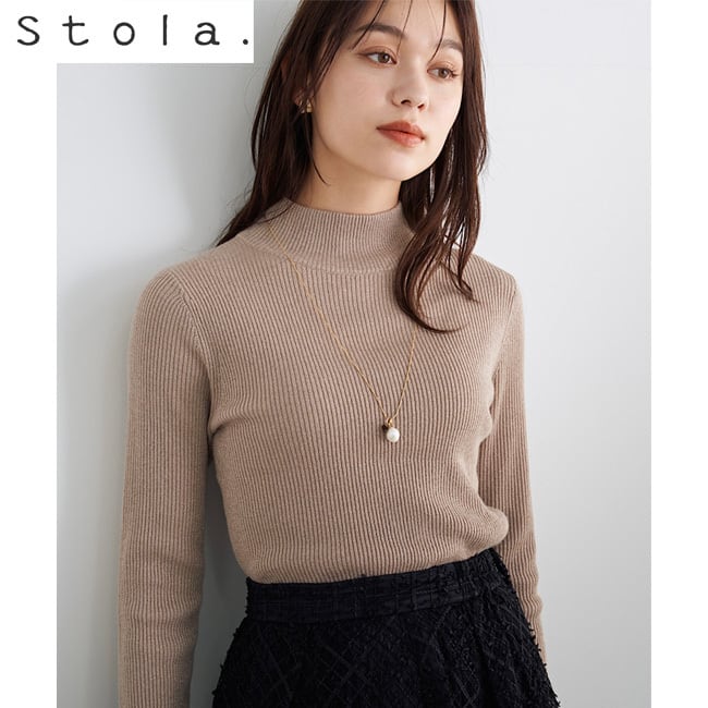 Stola. ストラ ラメ リブ コンパクト ニット プルオーバー 23837132