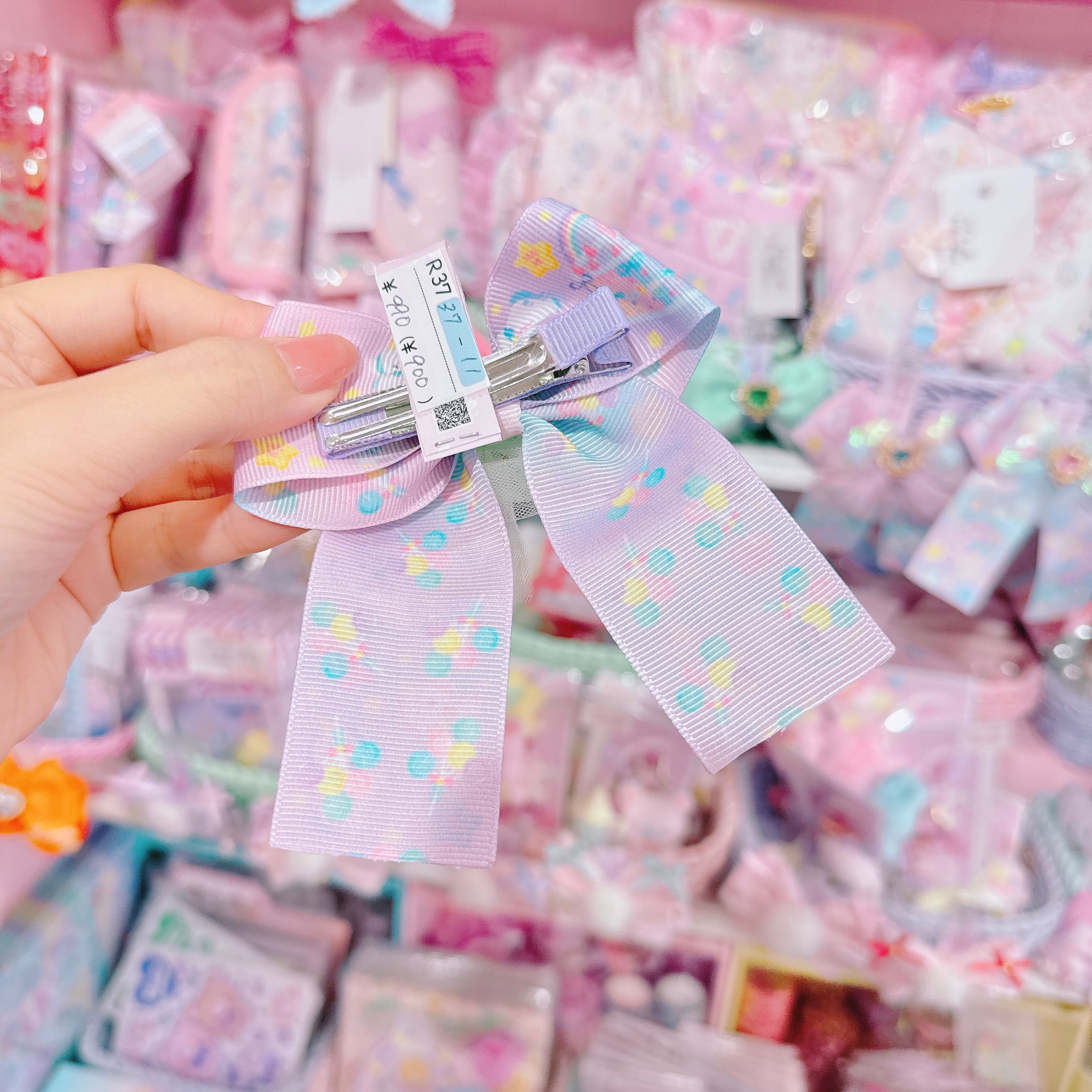 【R37】37-11リボンヘアクリップ