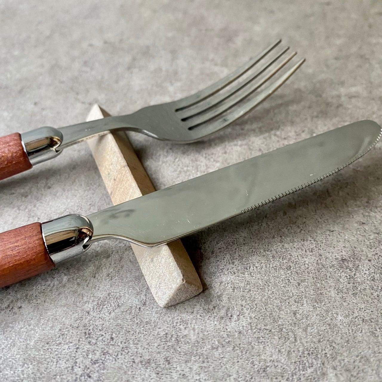 amabro 天然石のカトラリーレスト | 瀬尾商店