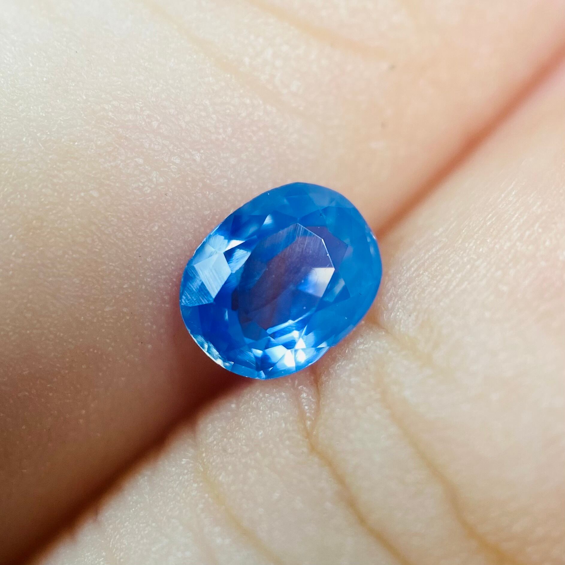 ミルキーブルーなサファイア