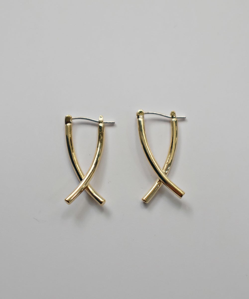 【SELECT】シルバー925ポスト　カーブ クロス ピアス 金属アレルギー対応 silver925ポスト 韓国製