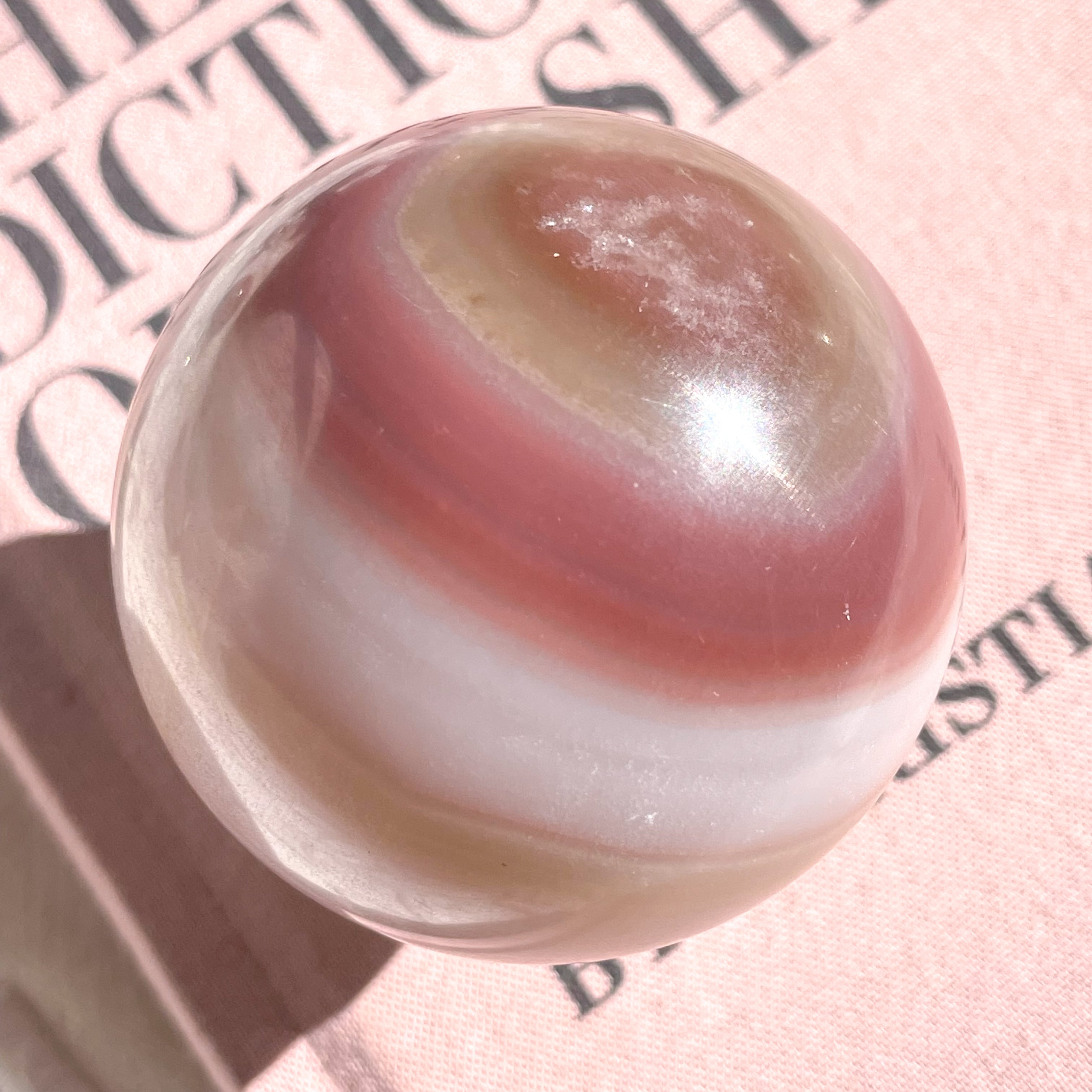 Pink Onyx Sphere 2 ✧ ピンクオニキス