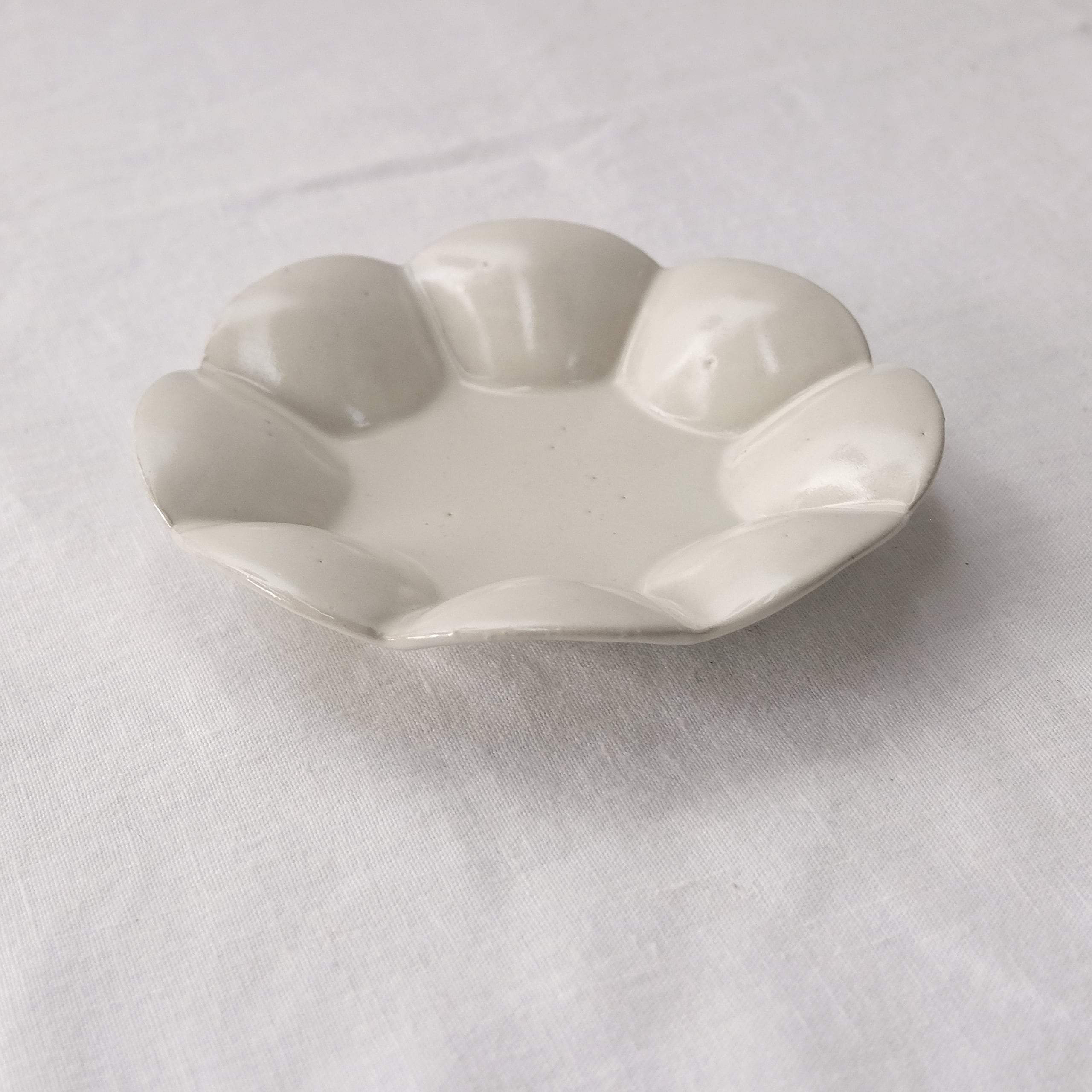 田中直純 / Naozumi Tanaka | les trois entrepôts / レ トロワ