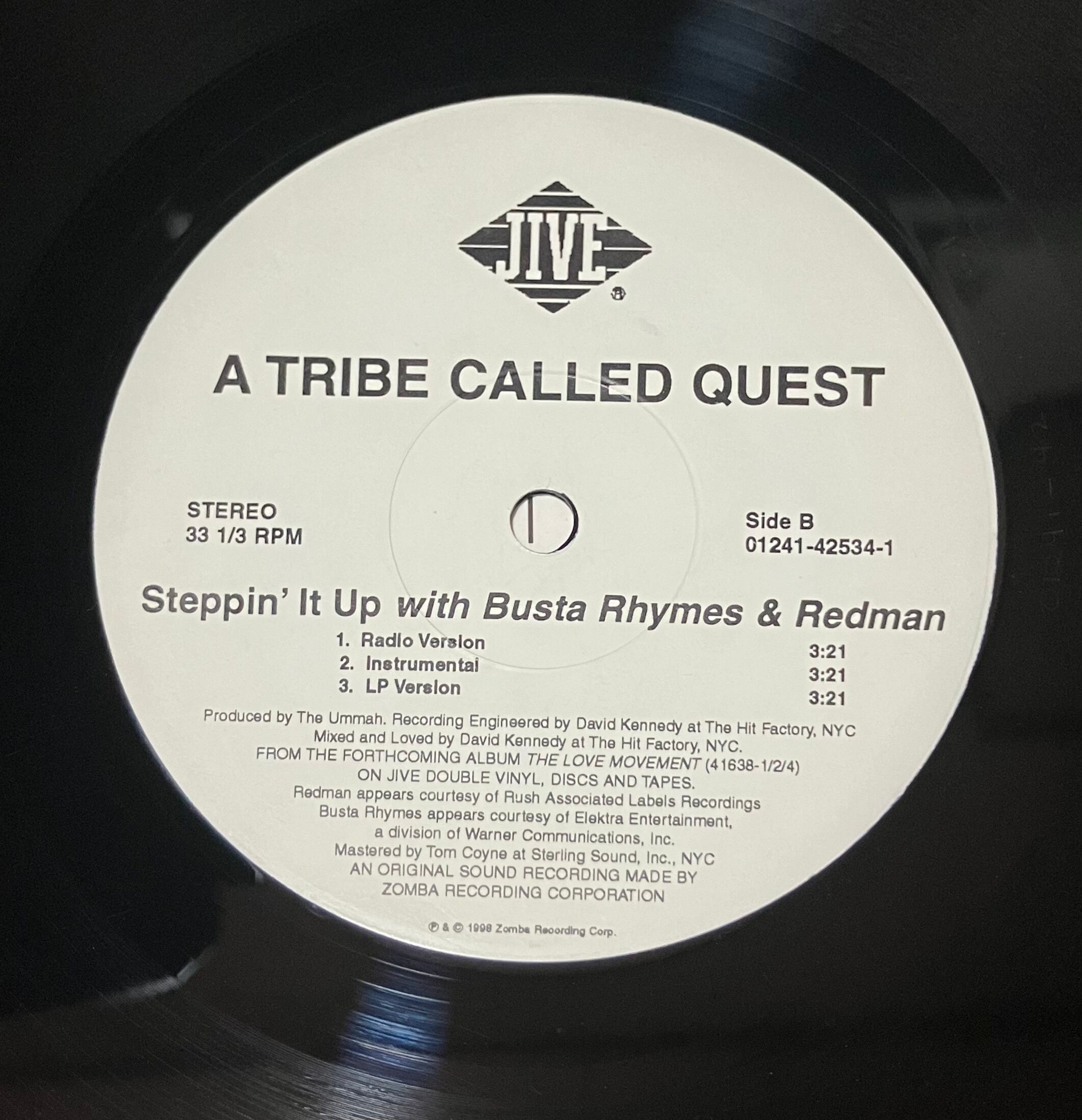 【美品】 kokoちゃんホワイト The adidas ZX 420 'Cream White' is a