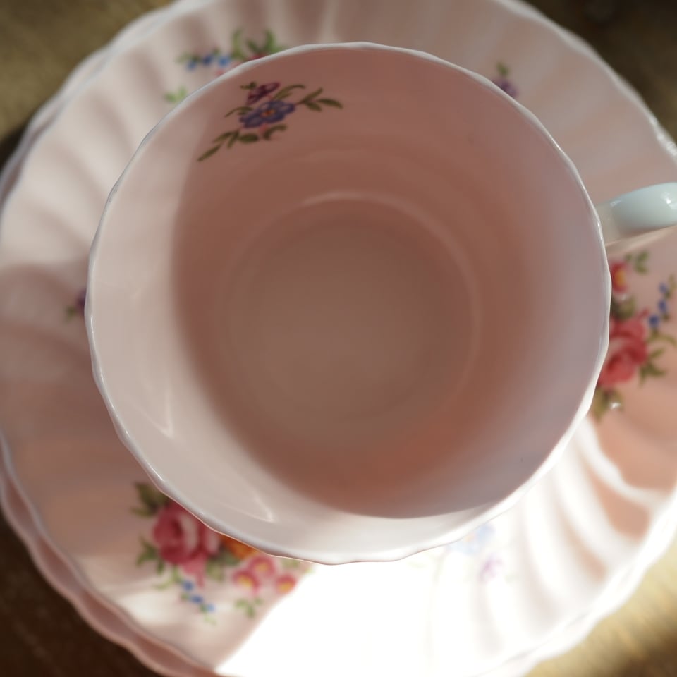 タロット カップの6】英国ミントン ロゼッタ パステルピンクが可愛い