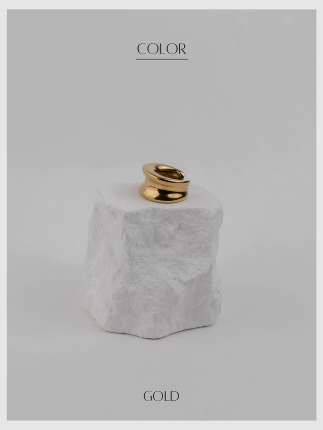 Ear cuff -Gold-