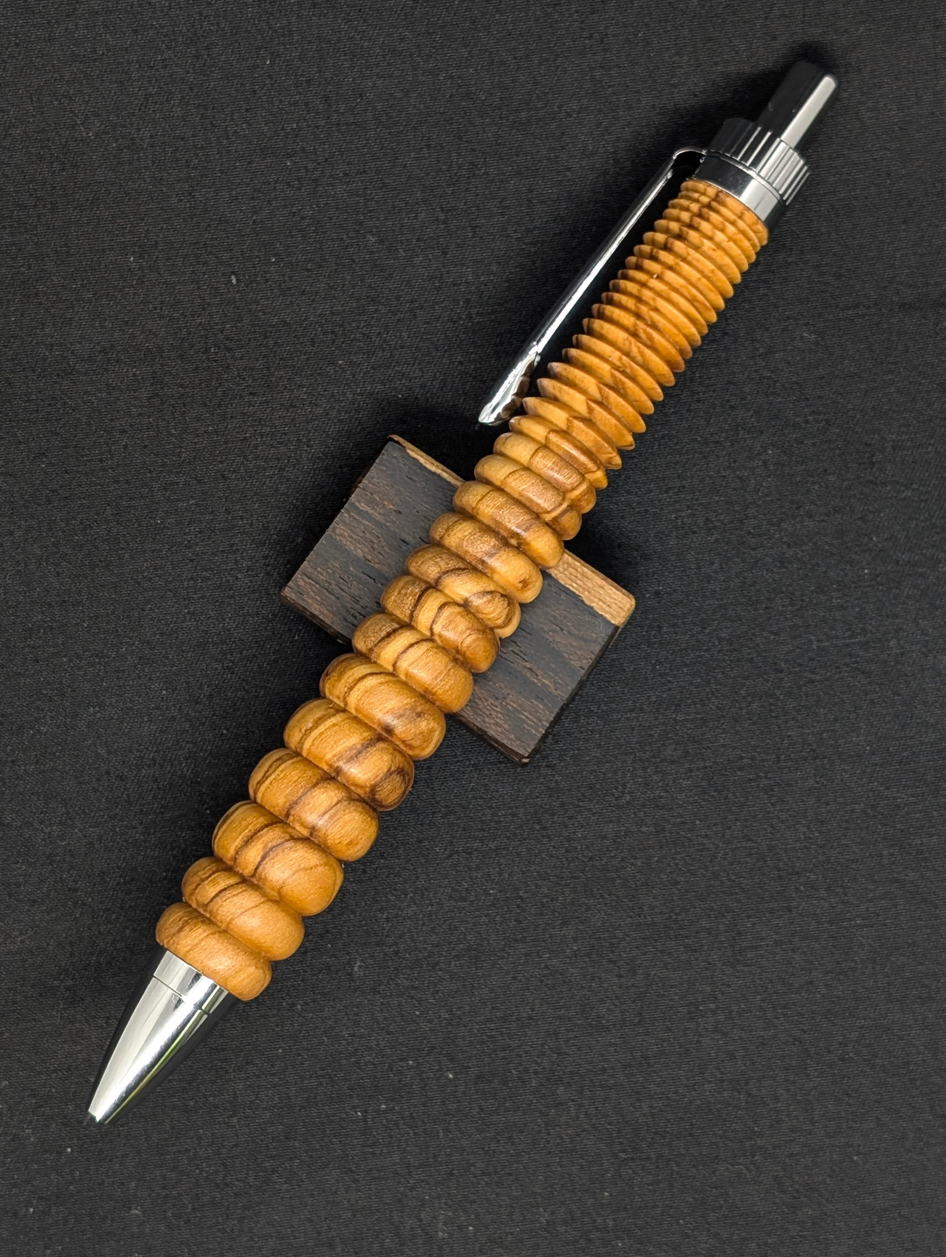 工房雨魚 Wood Craft Amago