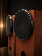 Large-diaphragm Condenser Microphone / AMATERAS 8067 ［長岡工房