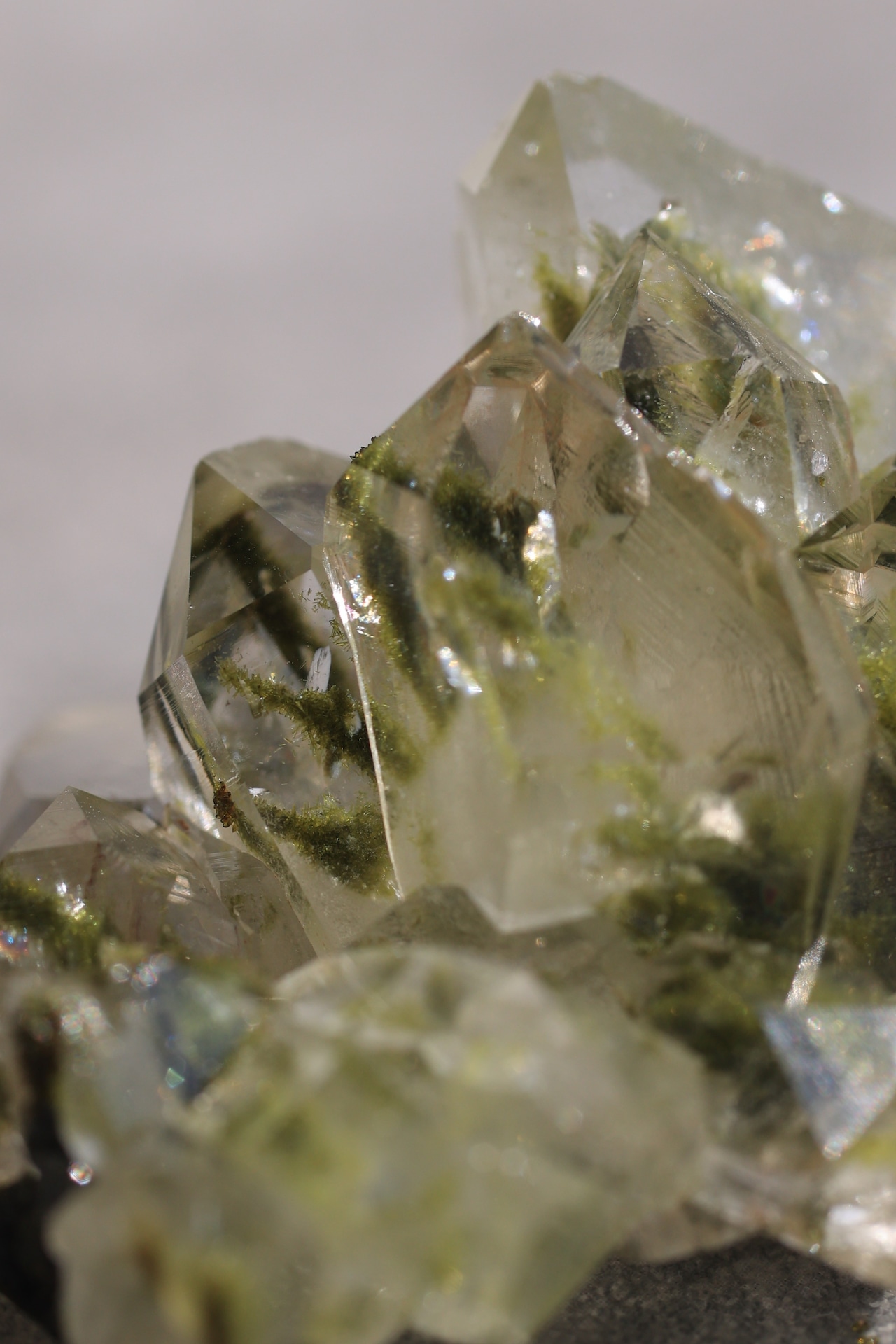 エピドート「自然と時間」Epidote|天然石 原石 鉱物 パワーストーン | EP-U-001