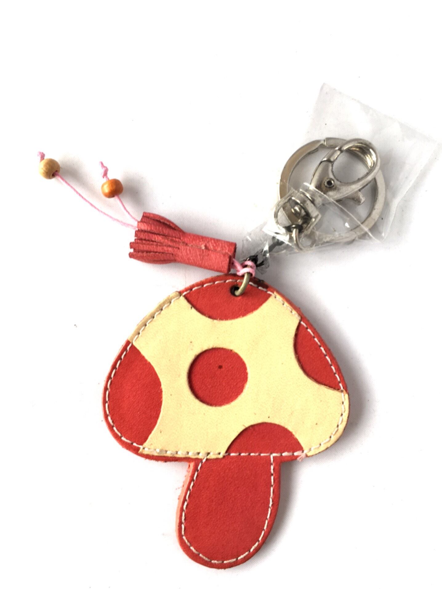 きのこ キーホルダー 革 キノコ アジアン雑貨 アジアン雑貨 Asian Mrk