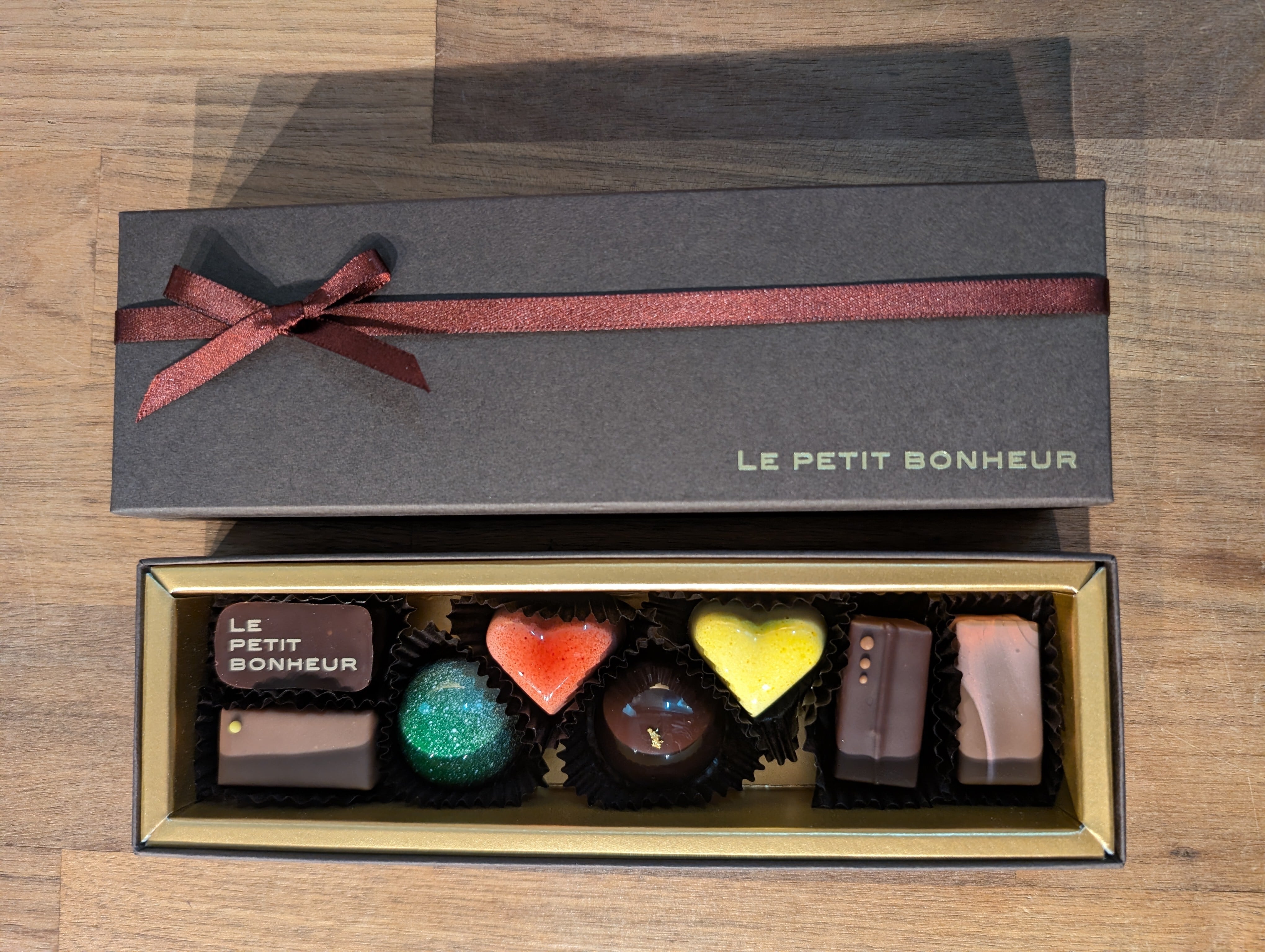 ボンボンショコラ8個入り | chocolatier LE PETIT BONHEUR