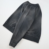 INTERIM / VINTAGE FADE BOTH V-GAZETTE SWEAT SHIRT
